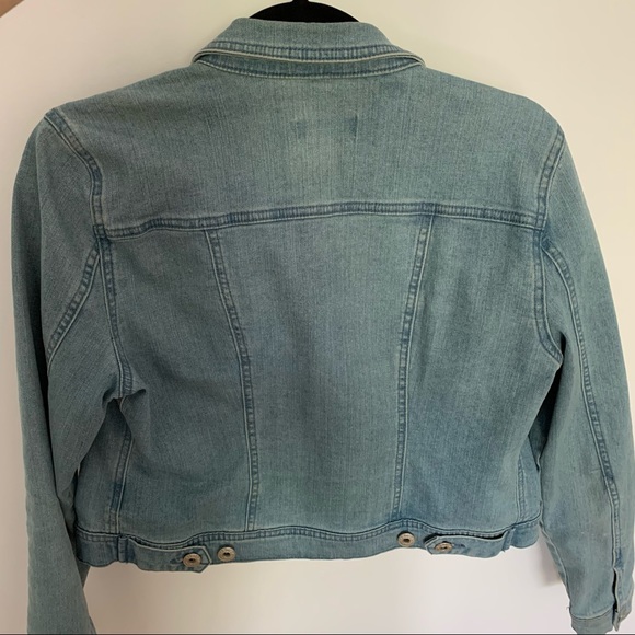 Jean jacket - Picture 2 of 4